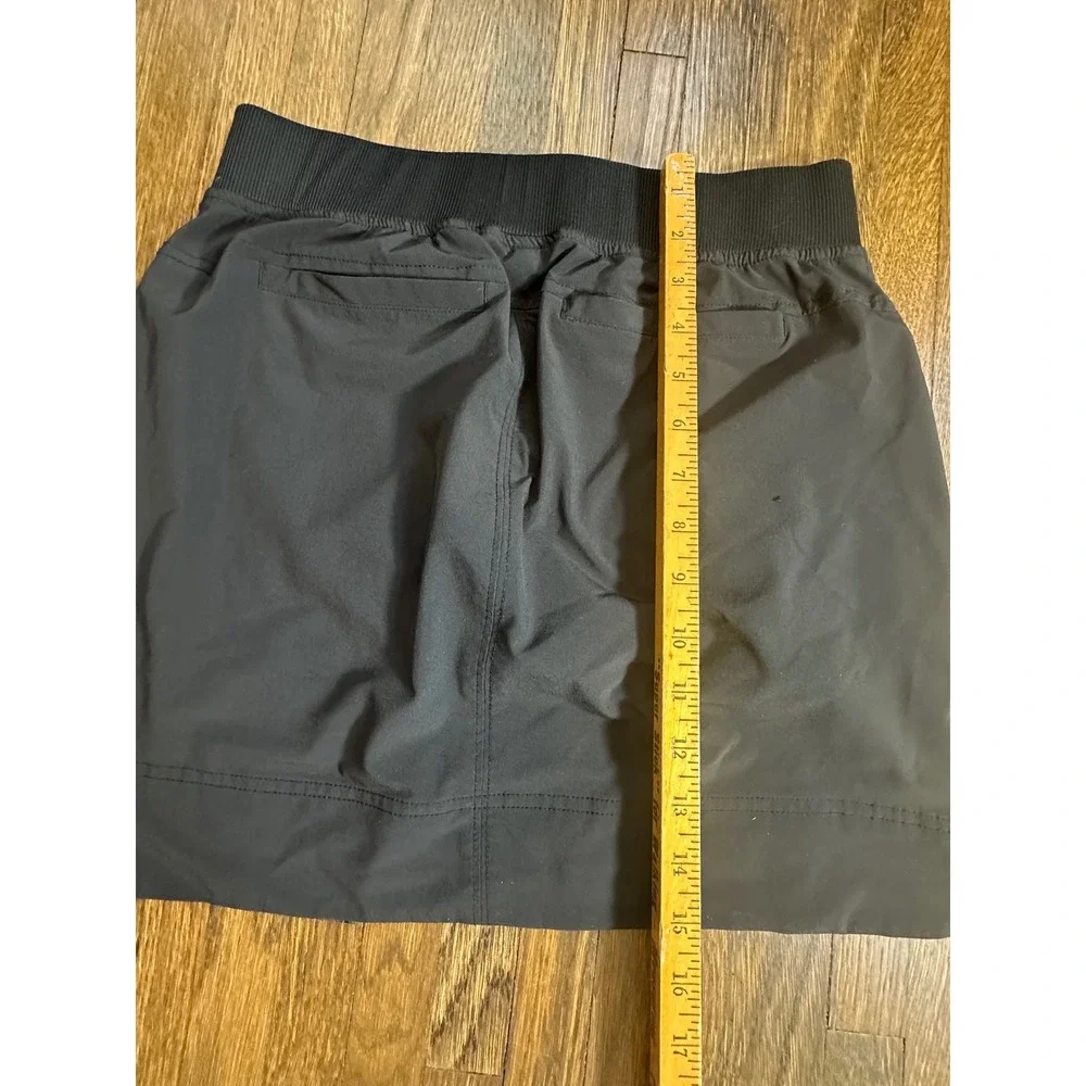 Athleta Women Black Active Skort Size 4 Tennis Golf Hiking Athletic Skirt